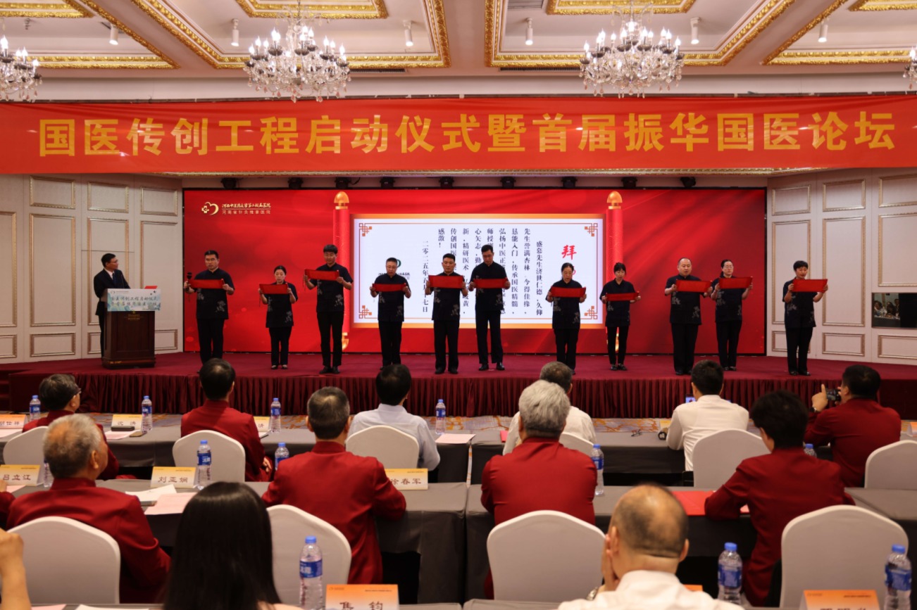 1762919016711440.jpg 傲游截图20251112114244.jpg